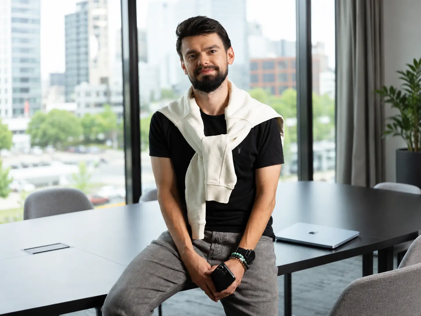 Oleksandr Matsiuk is founder and CEO of RiseGuide