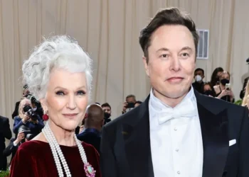 Maye Musk says she still had to mediate Elon and Kimbal’s fights after they became startup founders