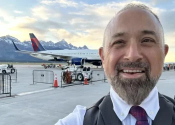 I changed careers at 55 to become a flight attendant. I didn’t expect my age to be such an advantage.
