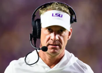 LSU coach Lane Kiffin was asking ChatGPT for legal advice, friend says