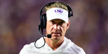 LSU coach Lane Kiffin was asking ChatGPT for legal advice, friend says