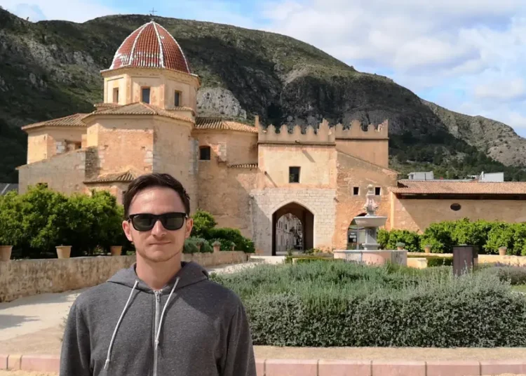 I thought I wanted the American dream. Moving to a small city in Spain changed my mind.
