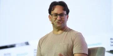 Meet the top Anthropic scientist who predicted the core of today’s AI doom debate