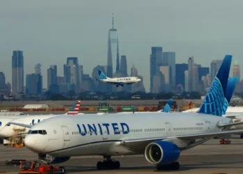 What we know about the FAA outage disrupting thousands of flights across the Northeast