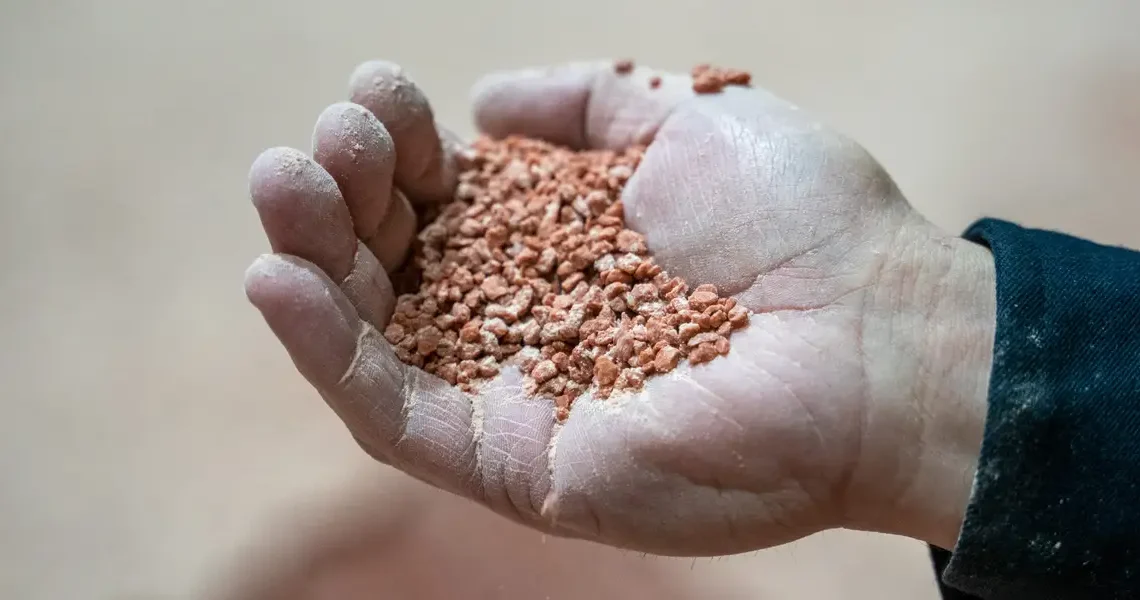 Trump wants potash from Belarus. A Canadian premier warns it would have to go through Russia.