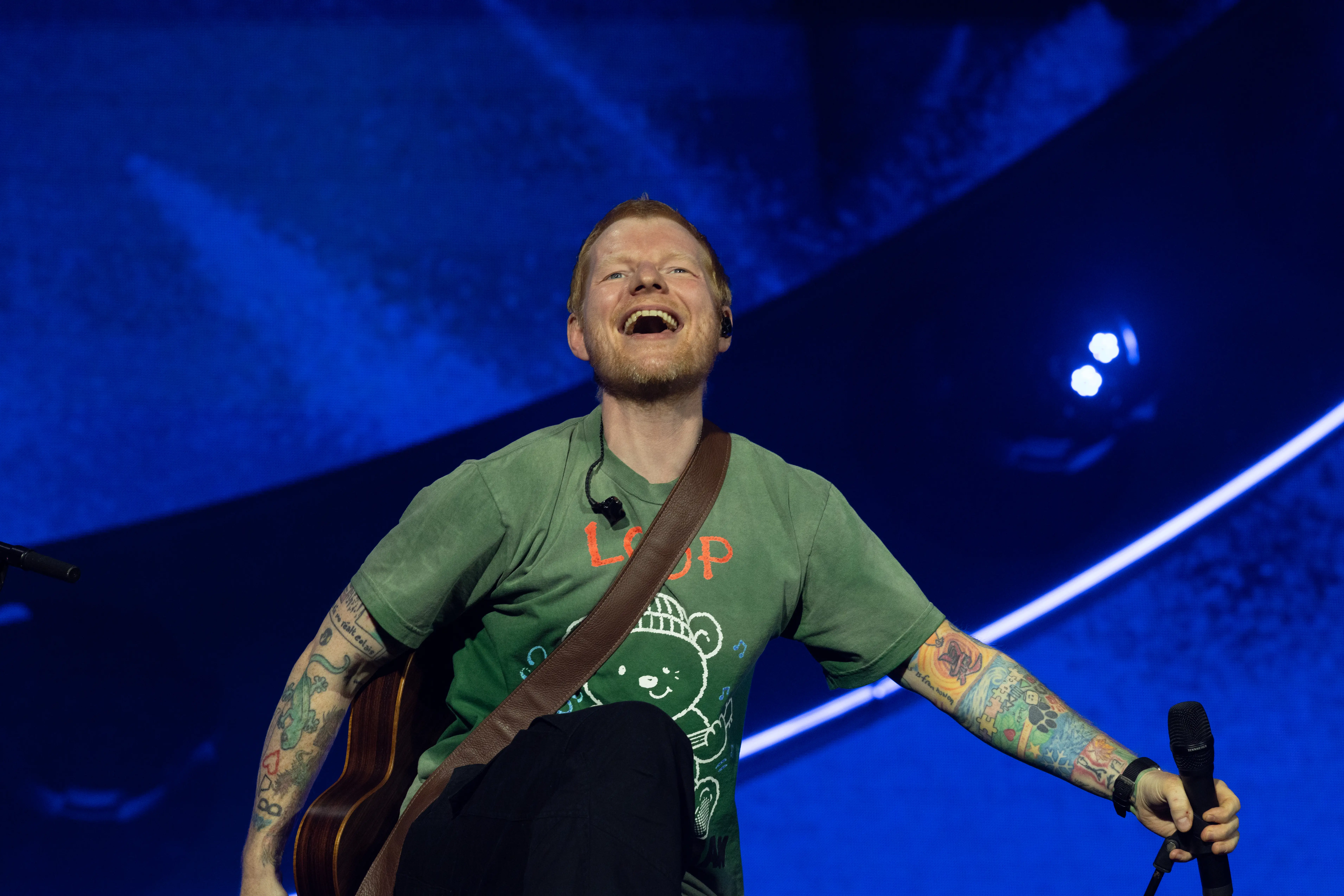 Ed Sheeran kicked off the North American leg of his Loop Tour at the State Farm Stadium in Glendale, Arizona.