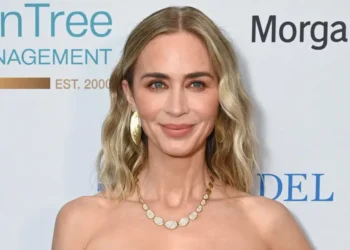 Emily Blunt says she gets nervous before everything. These are the 4 things that help.