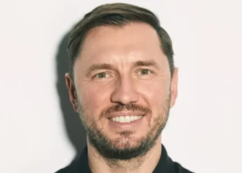 The CEO of language-learning startup Preply asks job candidates these questions