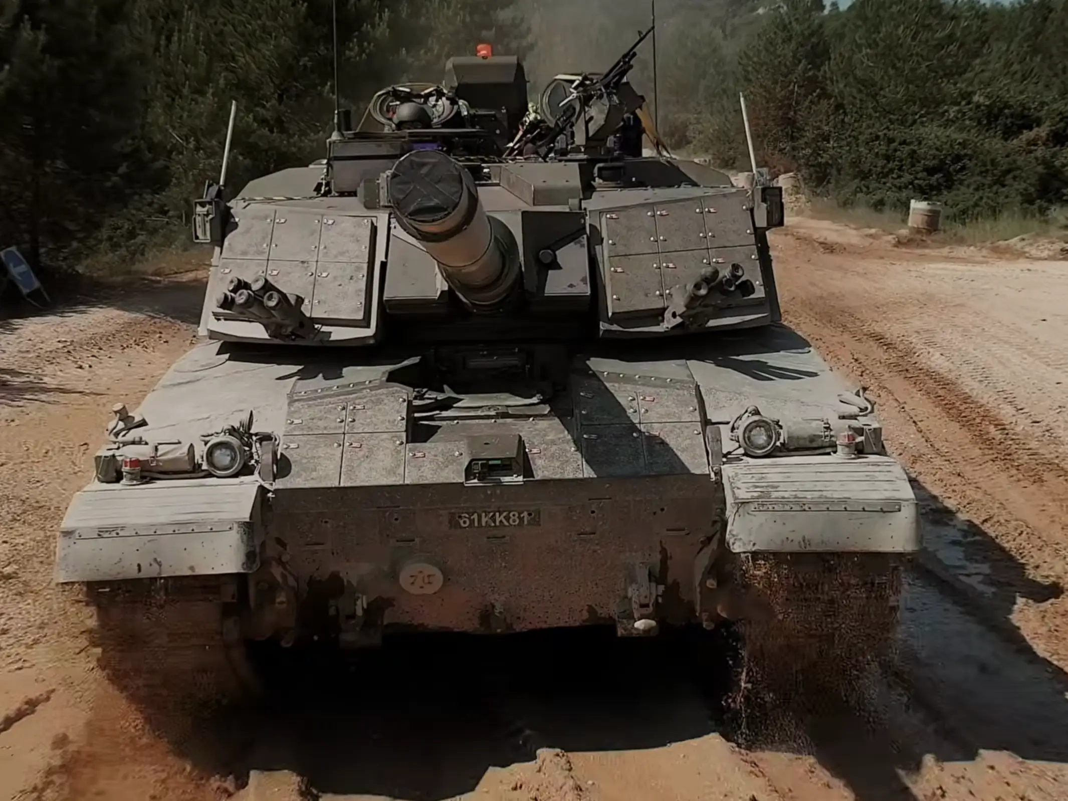 A Challenger 3 tank.