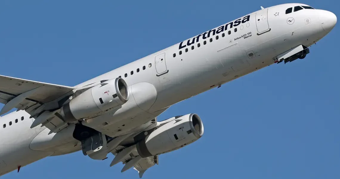 The customer isn’t always right. At least according to Lufthansa’s viral complaint clapback.