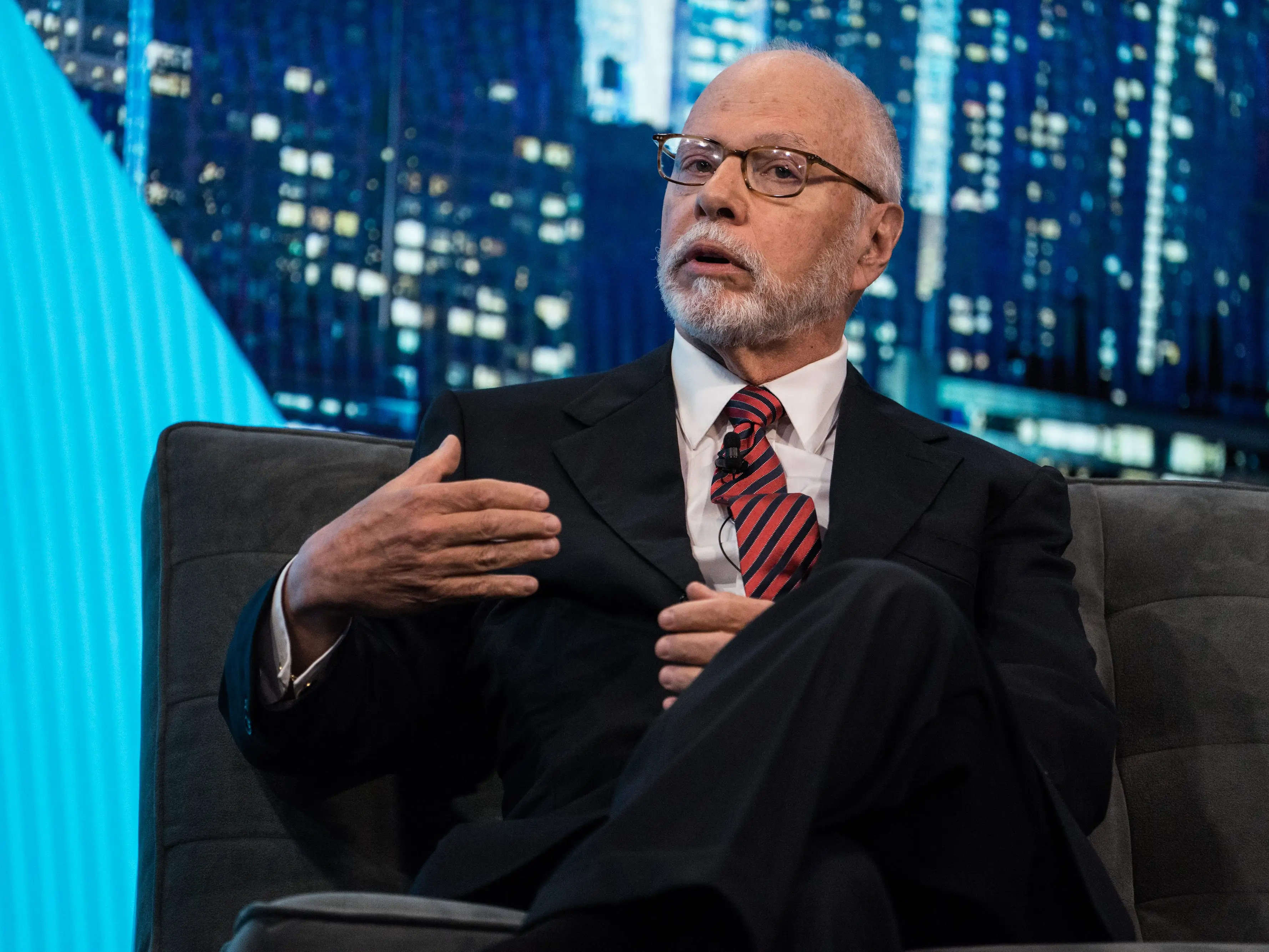 Paul Singer speaks during a 2017 event
