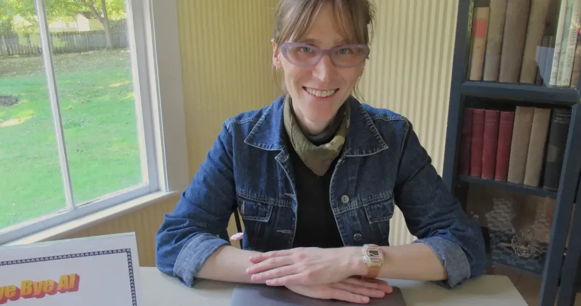 This small town librarian offers a ‘Bye, Bye AI’ class to take AI off your phone. Now everyone wants in.