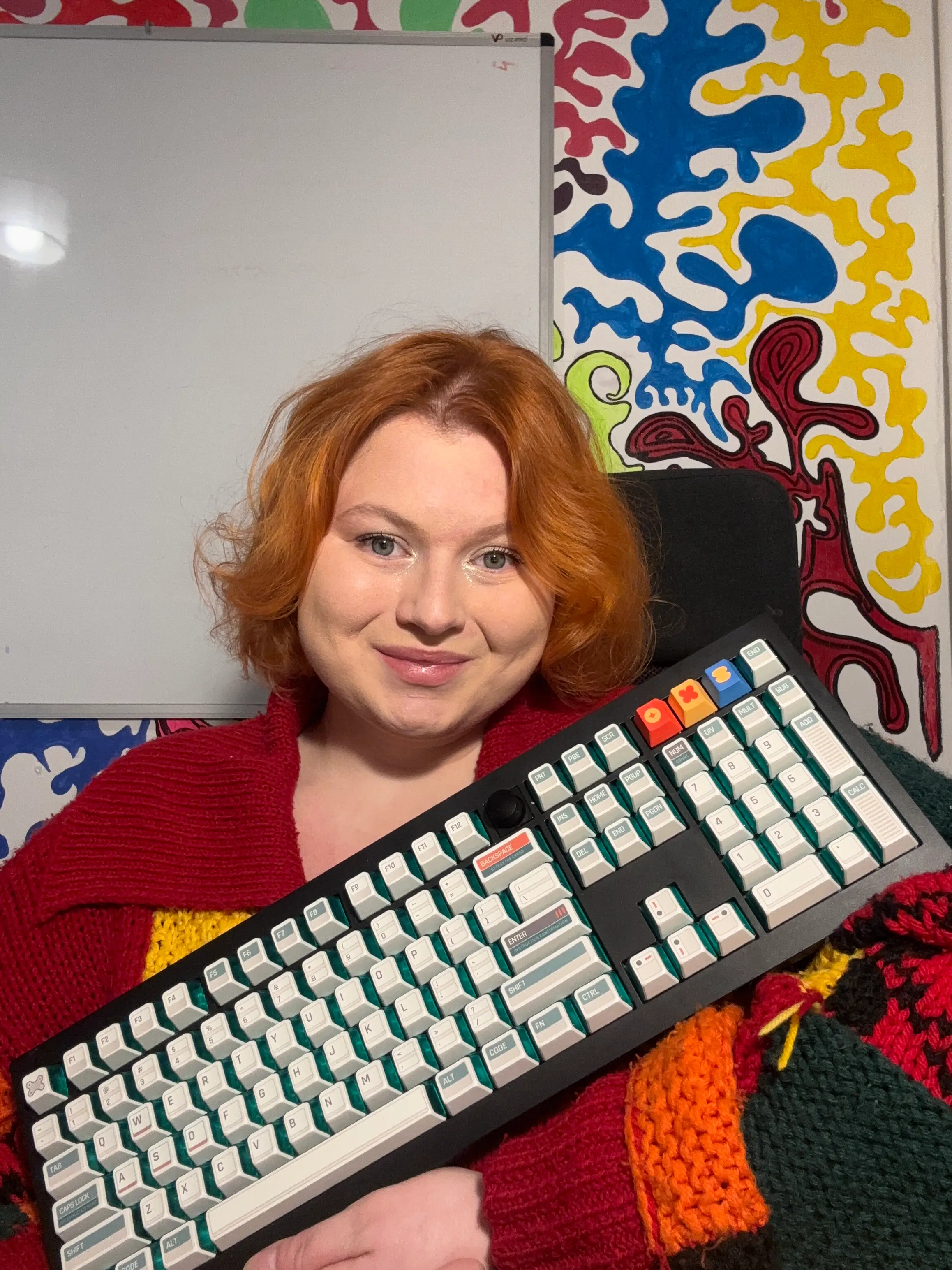 Julia Andrusiak and her mechanical keyboard