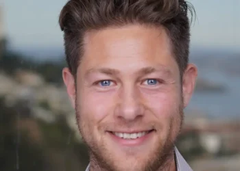 A former BCG partner says leaving consulting taught him how to build
