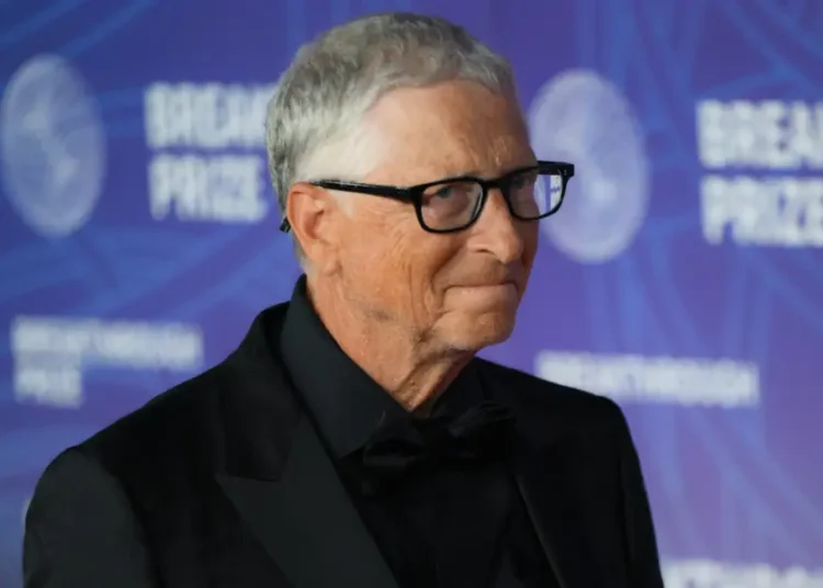 Bill Gates says the future of AI will happen in 2 phases and lead to ‘an era of abundance’