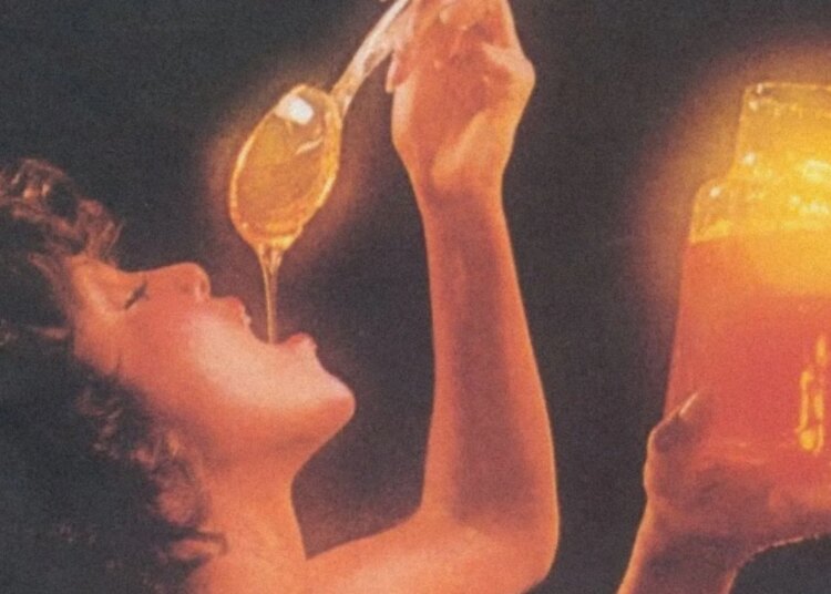 Can a Woman Really Be Heard Getting Murdered on This Classic Song?