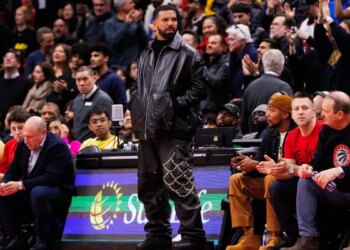 Do Drake and Ella Langley Have Beef? Country Star Removed From Music Video of ‘Choosin’ Texas’ Remix