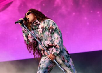 Pop Star Hits Back at Body Comments as She Reveals Rare ‘No Burp Syndrome’