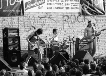 3 Underrated Grunge Albums You Probably Forgot About