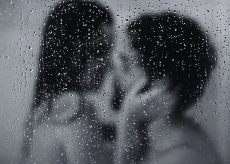 Introducing ‘Spectatoring,’ the Bedroom Habit That Could Be Ruining Your Sex Life