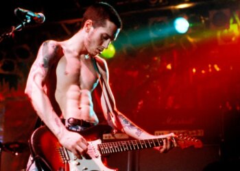 Why John Frusciante Walked Away From the Red Hot Chili Peppers at the Height of Their Breakthrough