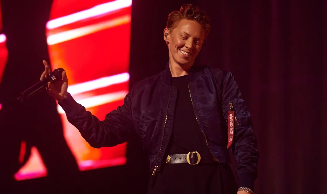 2010s Synthpop Icon Reveals the Reason for Her Decade-Long Disappearance From the Spotlight