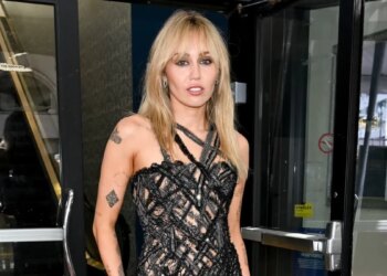 French Pop Legend Claims Miley Cyrus Blatantly Copied Her Song on New Album ‘Bass Persuades’