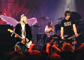 Dave Grohl Says One of Nirvana’s Biggest Songs Wasn’t Their Greatest (And Which One He Thought Should’ve Been the Hit)
