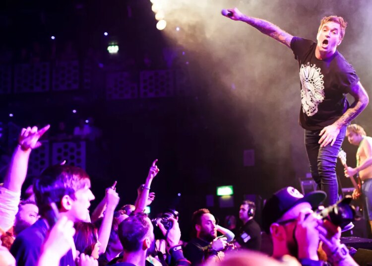 3 Essential Pop-Punk Songs for Tough New Beginnings