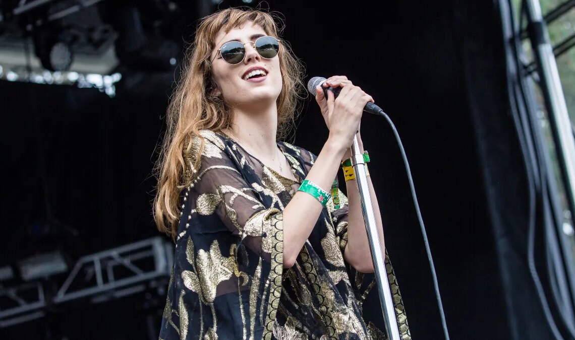 3 Pop Stars That Disappeared After One Perfect Album (And Where They Are Today)