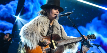 3 90s Songs That Shocked Everyone by Re-Charting Decades Later