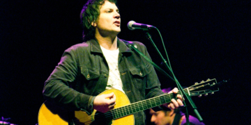 3 Essential Art Rock Albums of the 2000s for Right-Brained Millennials