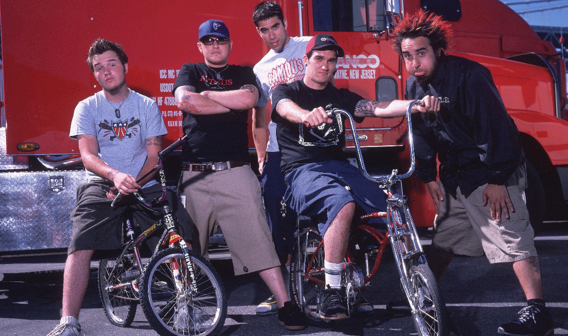 3 Pop-Punk Songs From the 2000s That I’d Take Over Most of the ‘Classics’ Any Day