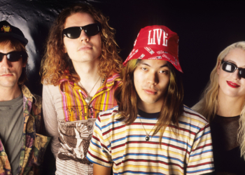 3 Alternative Rock Songs From the 90s That Were Influenced by Shoegaze Bands
