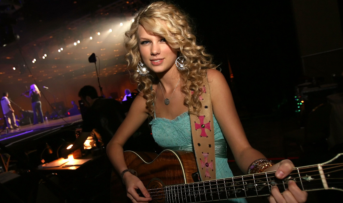 4 Hits From the 2000s With Lyrics That Haven’t Aged Well