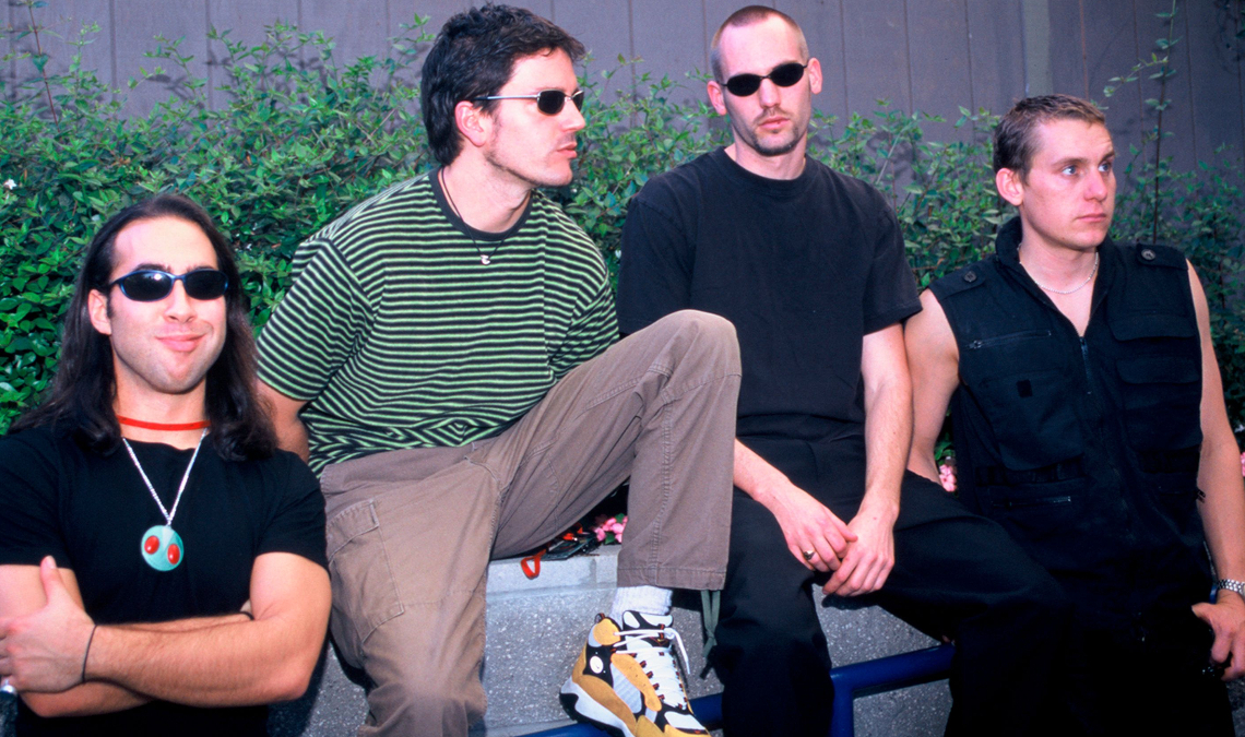 Every Millennial Remembers These 3 Alternative Rock Hits From 1997