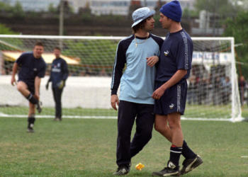 Remember When Oasis and Blur Took Their Britpop Rivalry to the Football Pitch?