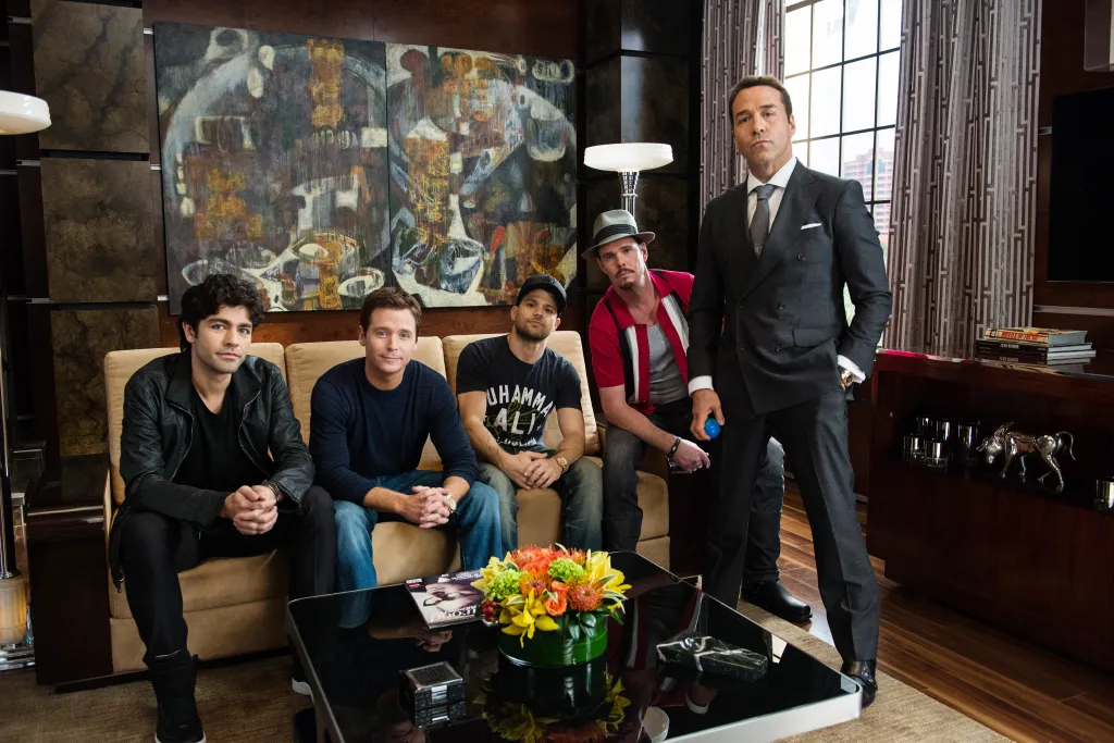 From left, Adrian Grenier, Kevin Connolly, Jerry Ferrara, Kevin Dillon, and Jeremy Piven from Entourage (2015).