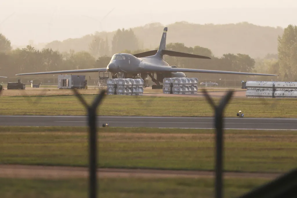 A B-1B Lancer bomber parked at RAF Fairford airbase.