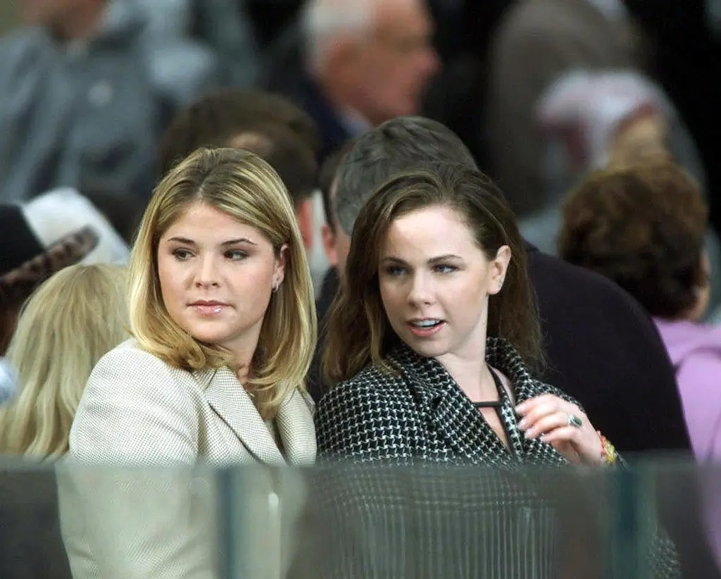 Jenna and Barbara Bush at their father's inauguration.