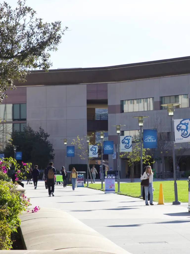 Students walking on the campus of California State University, San Marcos.