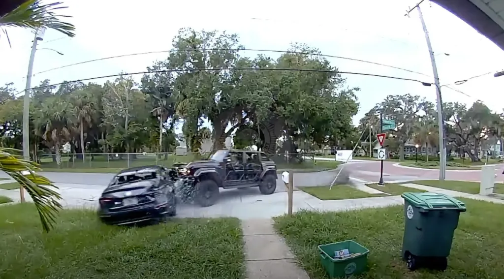 Elizabeth Boucher allegedly crashed her Ford Bronco into a parked Honda during a drunk drive in Daytona Beach, Florida, on Aug 30, 2026.