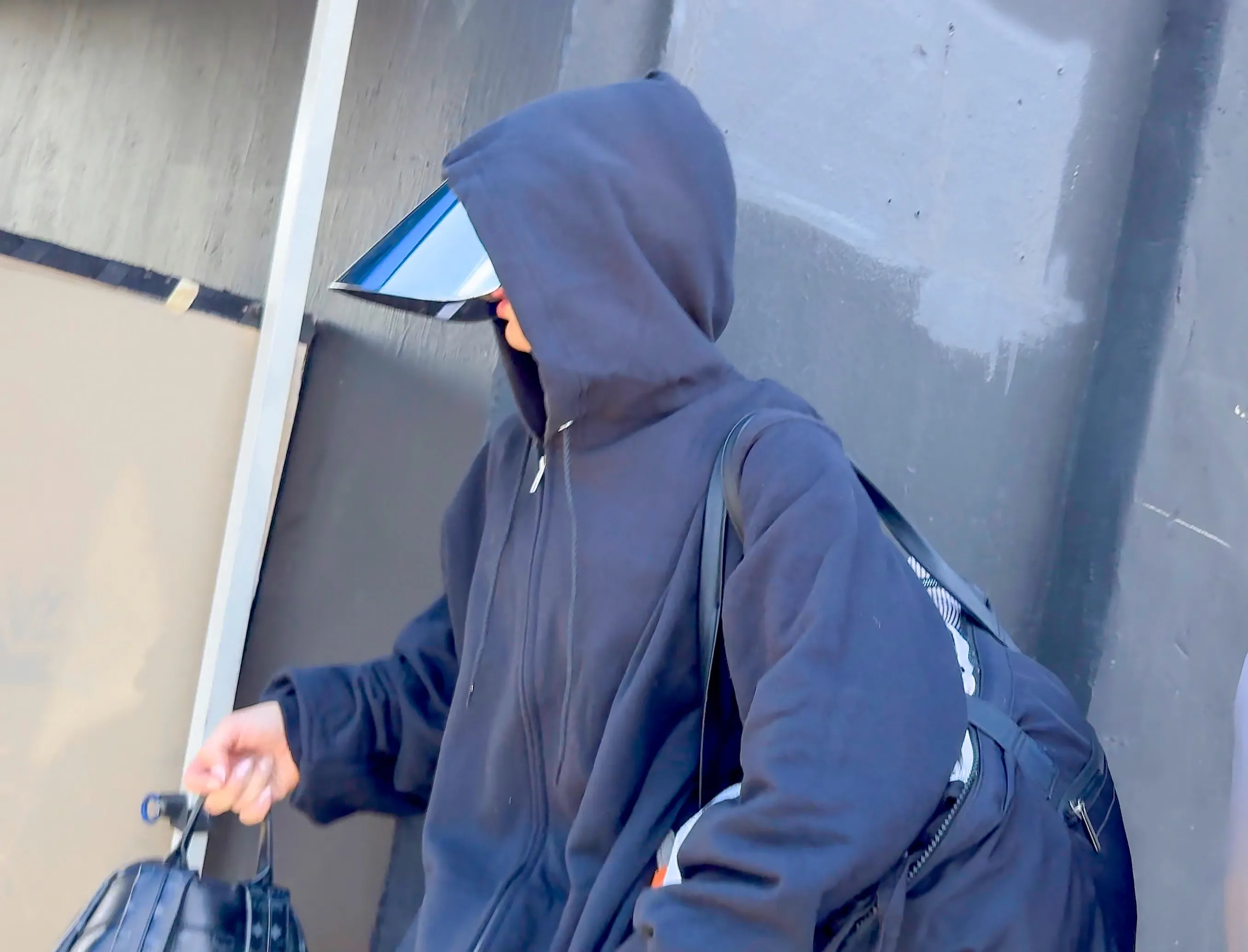 *EXCLUSIVE* Los Angeles, CA Rehersals have begun for Dancing with the stars, and the visors are back, Ezra Sosa, Jenna Johnson and Hailey Bills were seen arriving to practice today Pictured: Hailey Bills BACKGRID USA 18 AUGUST 2026 USA: +1 310 798 9111 / usasales@backgrid.com UK: +44 208 344 2007 / uksales@backgrid.com *UK Clients - Pictures Containing Children Please Pixelate Face Prior To Publication*