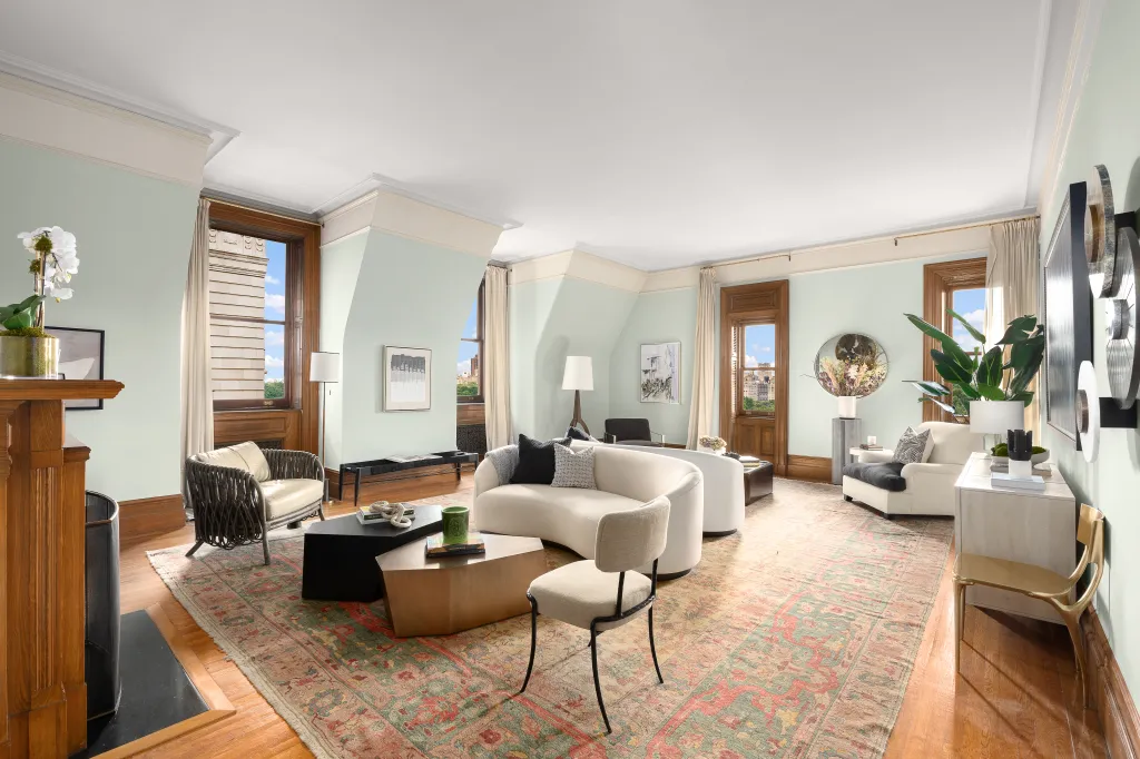 Jane Rosenthal and Craig Hatkoff’s Dakota apartment at 1 W. 72nd St. has taken another price cut, dropping to $12.5 million.