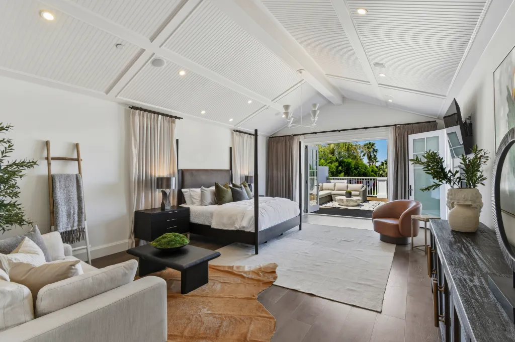 The main bedroom come with a private balcony.