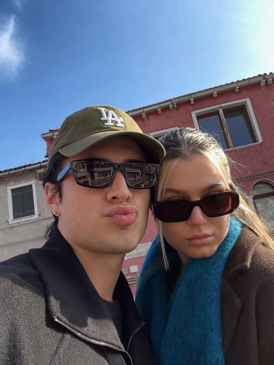Hudson Williams and his girlfriend posing for a selfie.