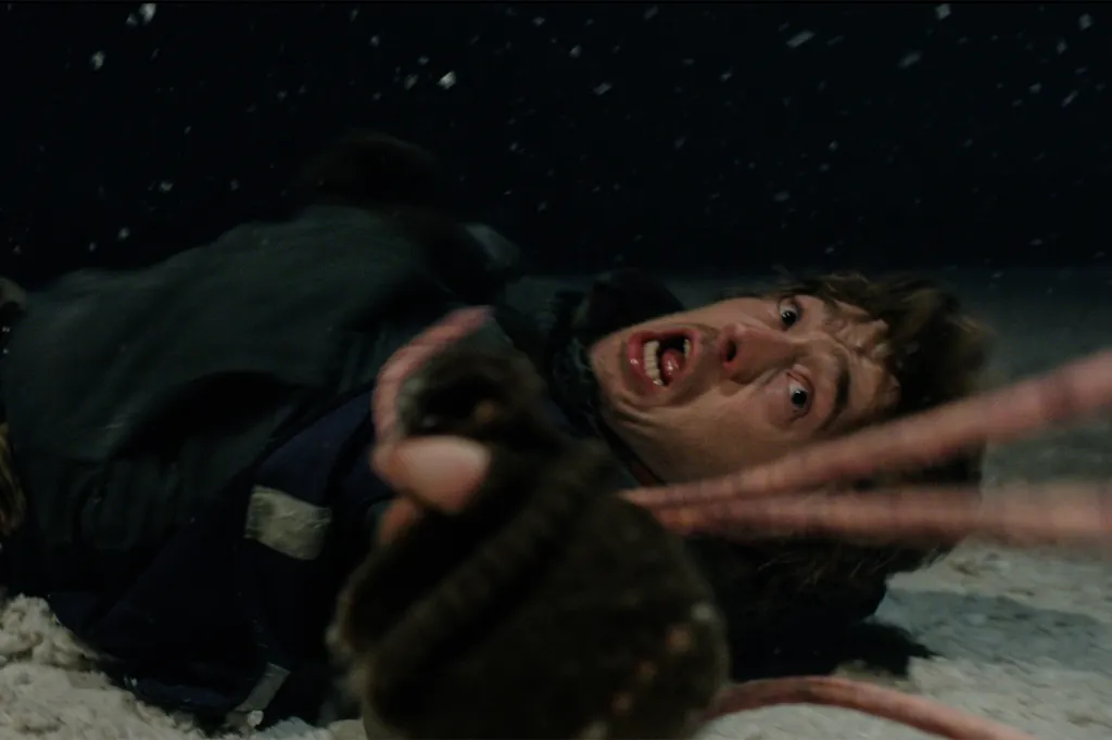 Austin Abrams as Spencer in 