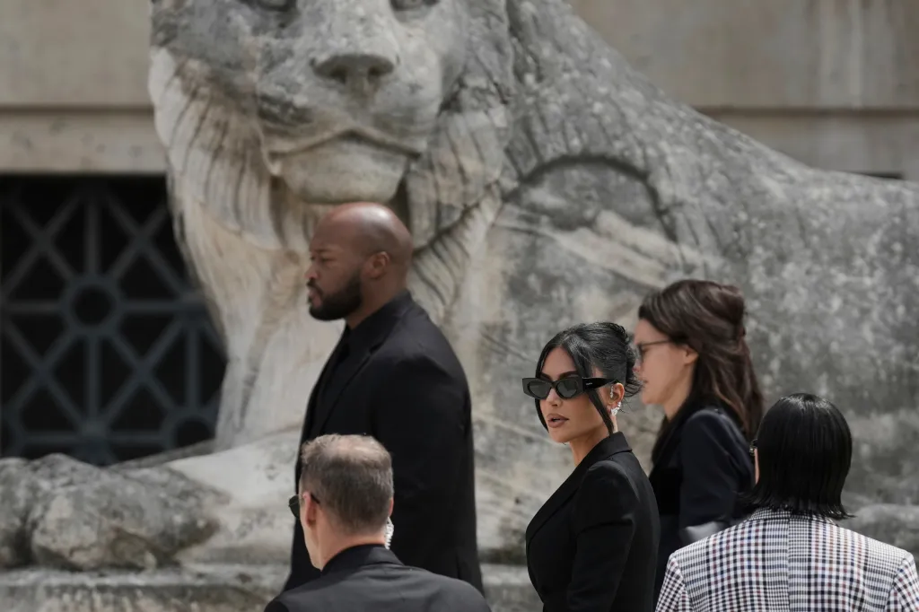 Kim Kardashian arriving to testify about a 2016 robbery in Paris.