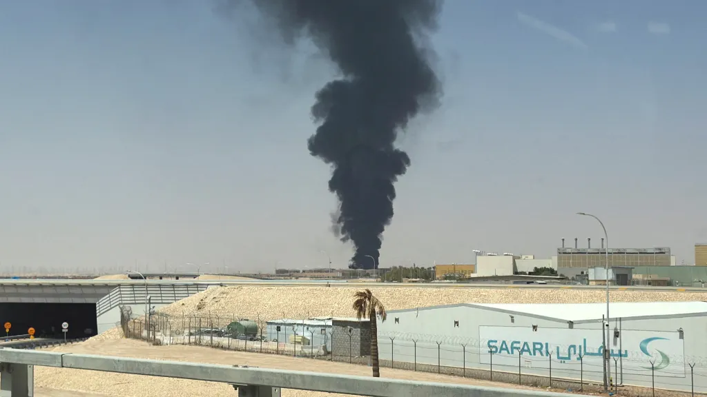 Houthi military spokesperson Brig. Gen. Yahya Saree claimed they attacked with cruise and ballistic missiles as well as drones.