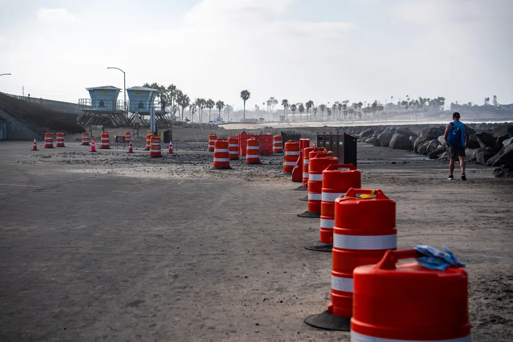 Closed beach parking lot in Carlsbad, California, due to El Niño waves.